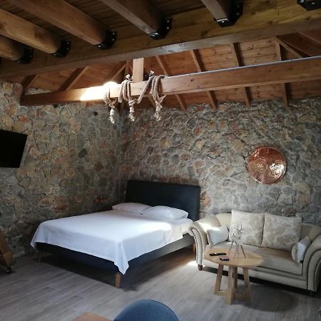 Olympus Country House Karia  エクステリア 写真