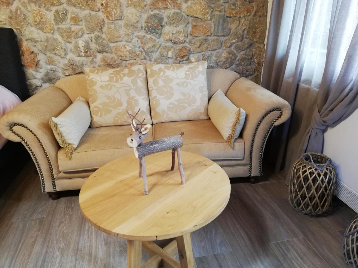 Olympus Country House Karia  エクステリア 写真
